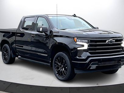 Used 2025 Chevrolet Silverado 1500 High Country w/ Midnight Edition