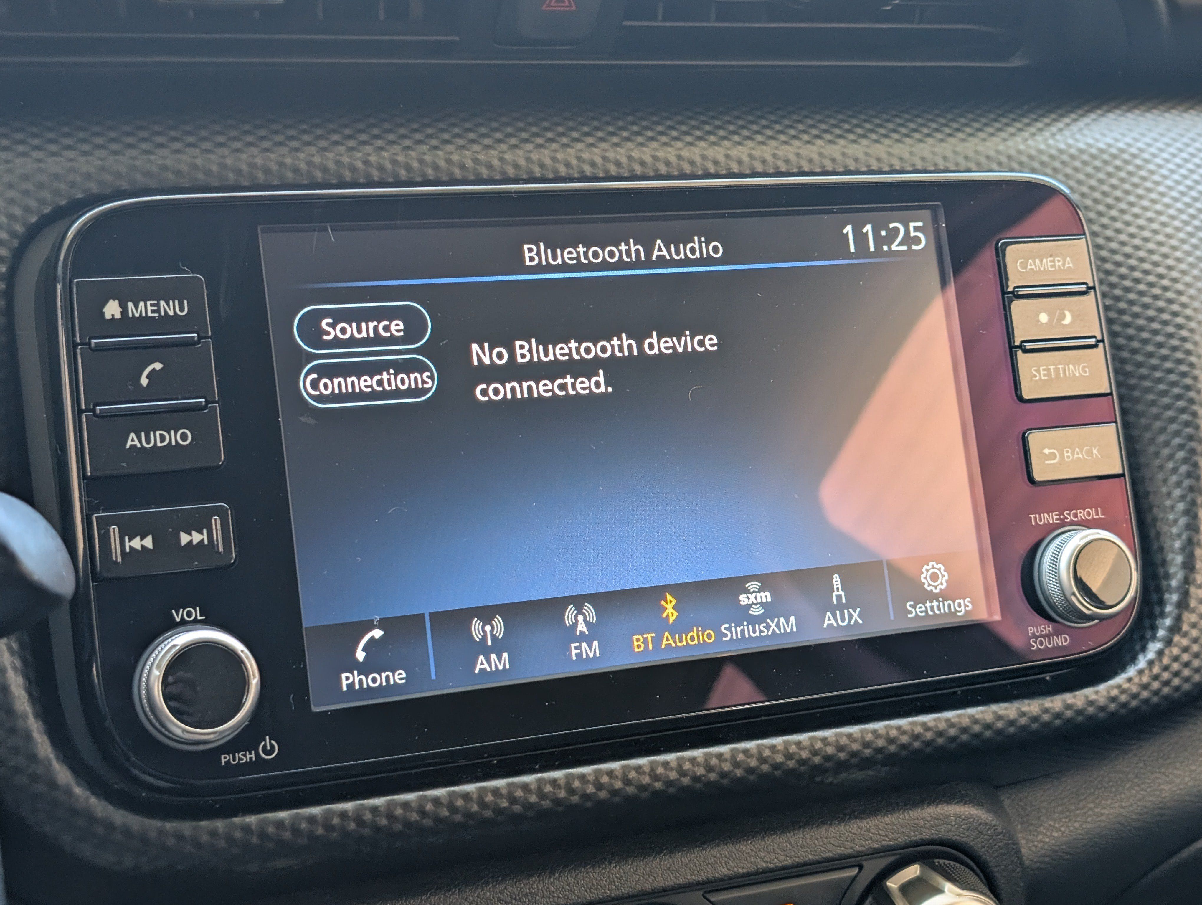 Used 2024 Nissan Kicks SV FWD image 28
