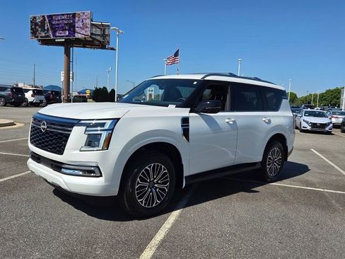 New 2026 Nissan Armada SL w/ Captain's Chari Seat Package RWD image 3