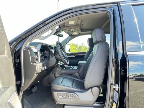 Used 2025 GMC Sierra 2500 Denali w/ Max Trailering Package AWD/4WD image 5