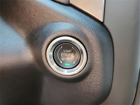 New 2025 GMC Sierra 2500 Pro image 16