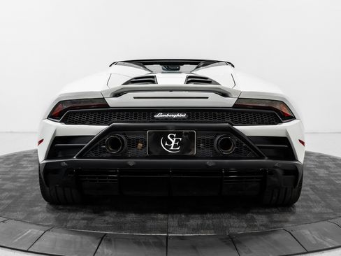 Used 2020 Lamborghini Huracan EVO AWD/4WD image 7