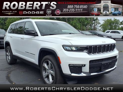 Certified 2022 Jeep Grand Cherokee L Limited image 26