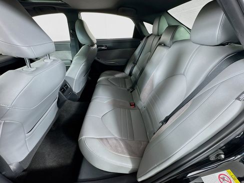 Certified 2019 Toyota Avalon XSE FWD image 18