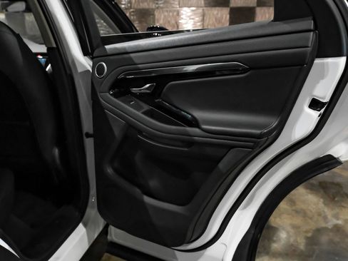 Used 2021 Land Rover Range Rover Evoque S image 35