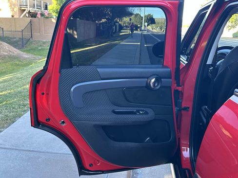 Used 2017 MINI Cooper Countryman S image 46