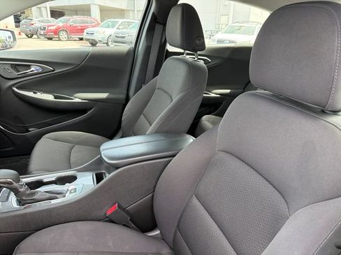 Used 2023 Chevrolet Malibu LT FWD image 20