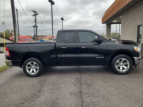 Used 2019 RAM 1500 Big Horn image 2