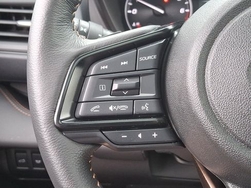 Certified 2025 Subaru Ascent Bronze Edition AWD/4WD image 23