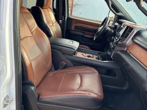 Used 2023 RAM 2500 Limited image 22