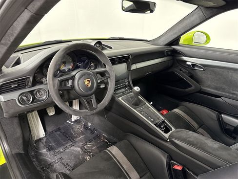 Certified 2018 Porsche 911 GT3 image 4