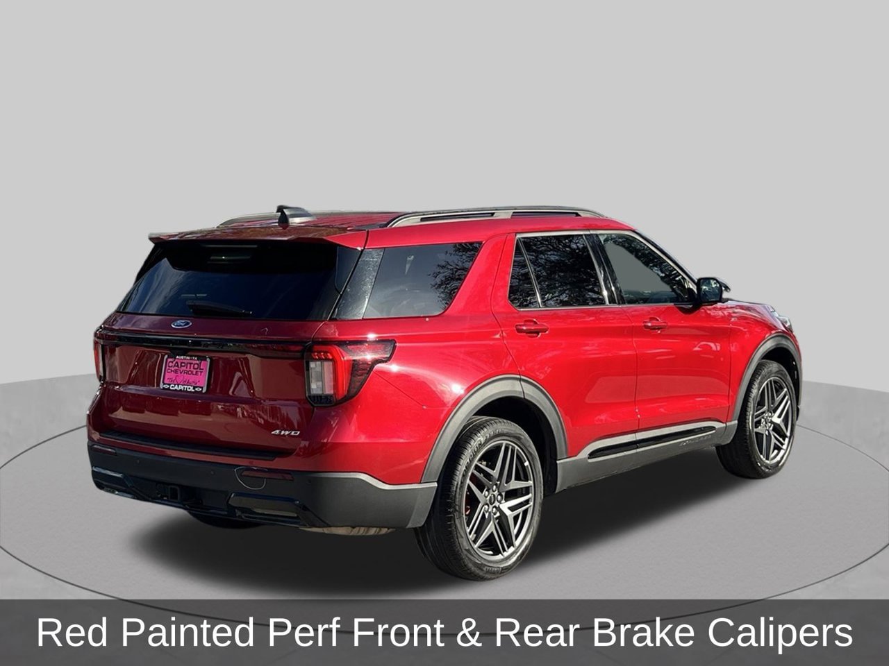 Used 2025 Ford Explorer ST-Line w/ ST-Line Street Pack AWD/4WD image 6