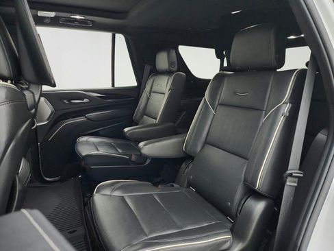 Used 2021 Cadillac Escalade Sport w/ Driver Assist Tech Package AWD/4WD image 27