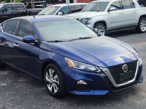 Used 2019 Nissan Altima 2.5 S FWD image 8