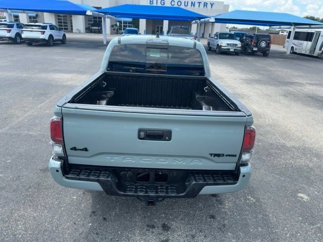 Used 2021 Toyota Tacoma TRD Pro AWD/4WD image 4