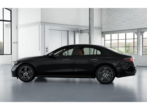New 2026 Mercedes-Benz E 450 4MATIC Sedan image 33