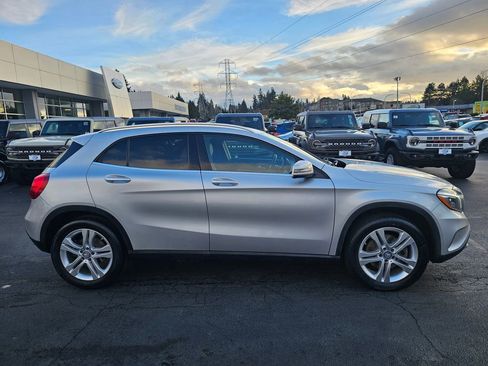 Used 2015 Mercedes-Benz GLA 250 image 8
