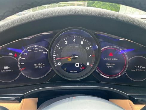 Used 2021 Porsche Cayenne AWD/4WD image 40