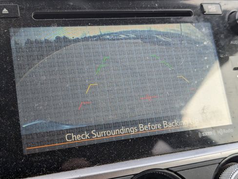 Used 2015 Subaru Crosstrek 2.0i Limited image 11