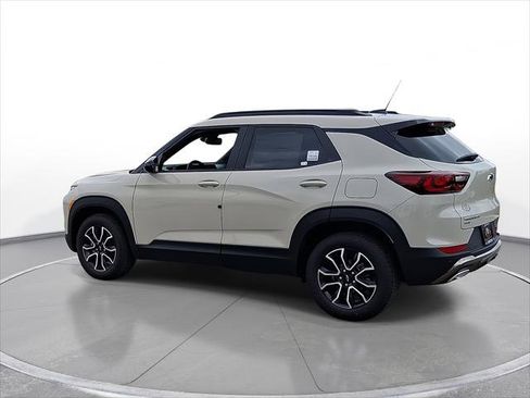 Used 2026 Chevrolet TrailBlazer ACTIV w/ Convenience Package image 6