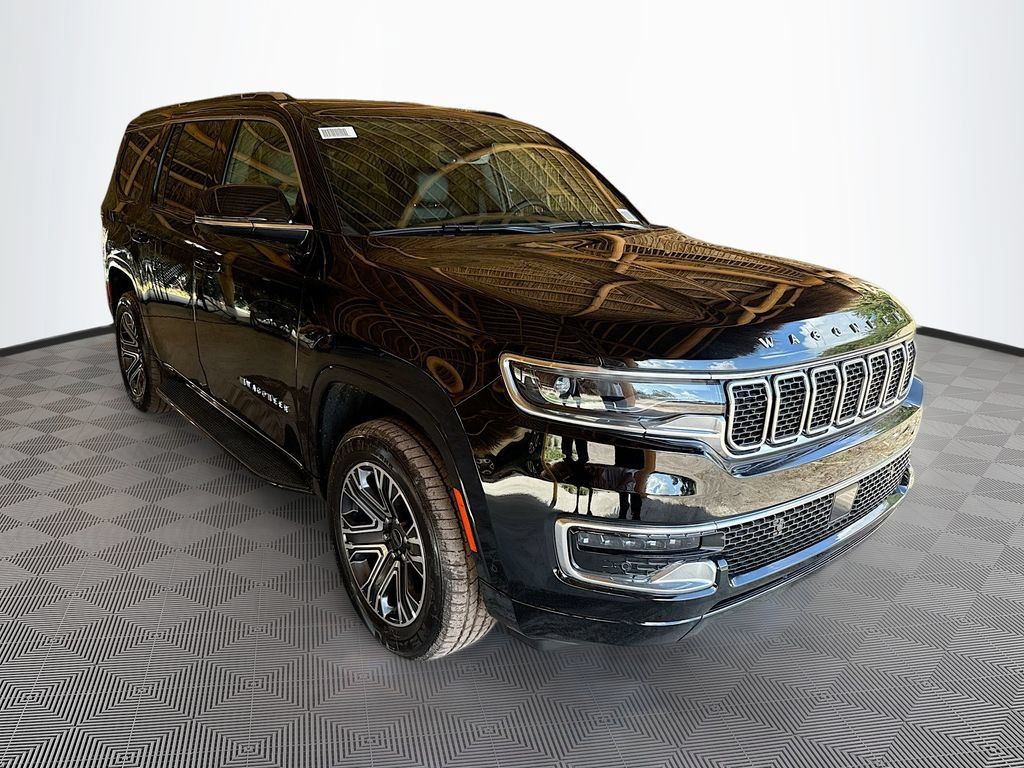 Used 2025 Jeep Wagoneer 4WD image 4
