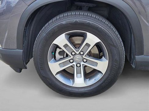 Used 2025 Honda Pilot EX-L image 14