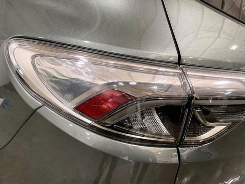 Used 2023 Buick Enclave Avenir w/ Avenir Technology Package image 31