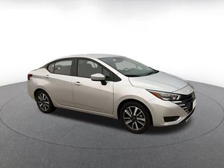 Used 2025 Nissan Versa SV FWD video 2