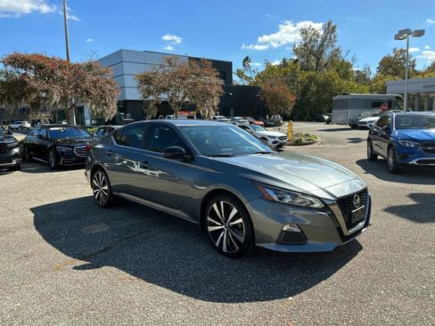 Used 2020 Nissan Altima 2.5 SR image 7