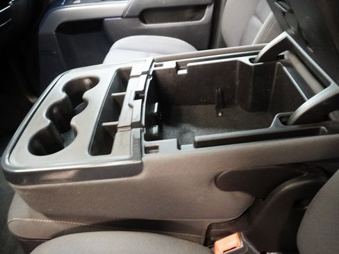 Used 2018 Chevrolet Silverado 1500 LT w/ All Star Edition image 23