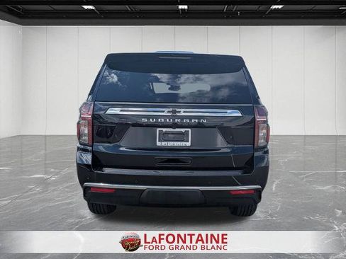 Used 2023 Chevrolet Suburban LS w/ Driver Alert Package AWD/4WD image 4