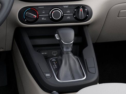 New 2025 Kia Soul LX w/ LX Technology Package image 23