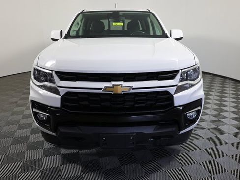 Used 2022 Chevrolet Colorado LT w/ Safety Package image 2