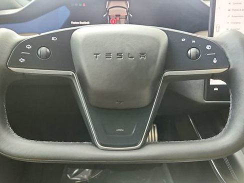 Used 2021 Tesla Model S Plaid image 42