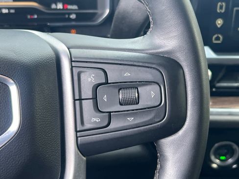 Used 2024 GMC Sierra 1500 Elevation image 18