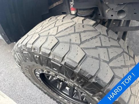 Used 2020 Jeep Gladiator Rubicon AWD/4WD image 4