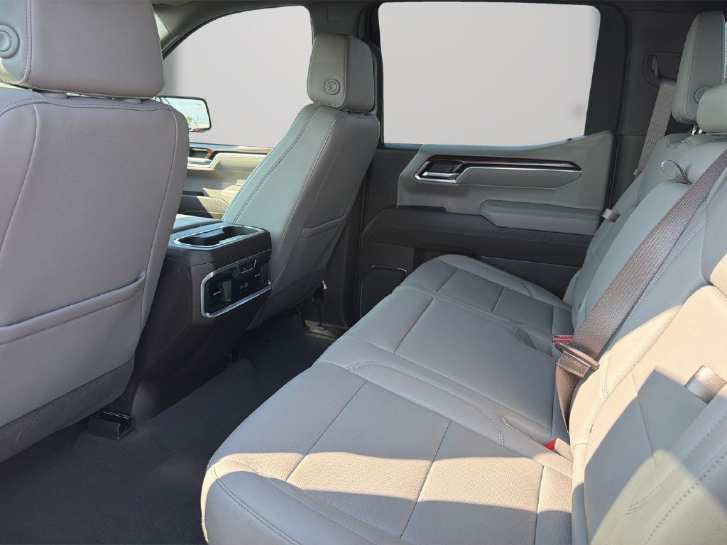 Certified 2025 GMC Sierra 1500 SLT w/ SLT Premium Plus Package AWD/4WD image 15