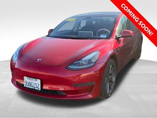 Used 2022 Tesla Model 3 video 1