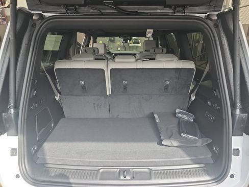 New 2026 Jeep Grand Wagoneer Limited AWD/4WD image 14