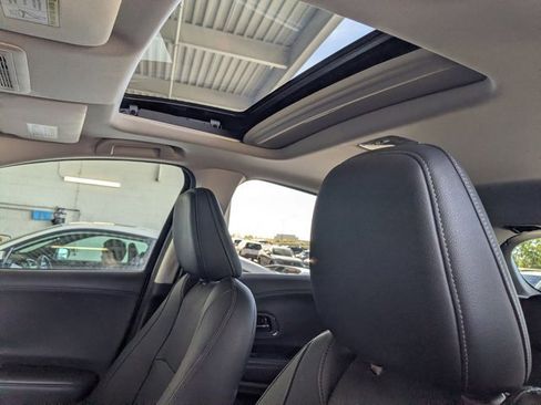 Used 2020 Honda HR-V EX-L image 14