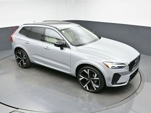 New 2026 Volvo XC60 B5 Ultra w/ Protection Package Premier image 46