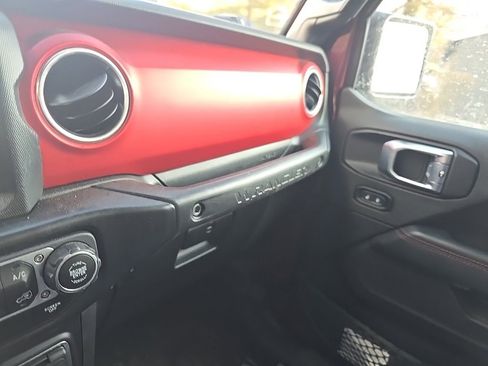 Used 2021 Jeep Wrangler Unlimited Rubicon w/ Dual Top Group image 9