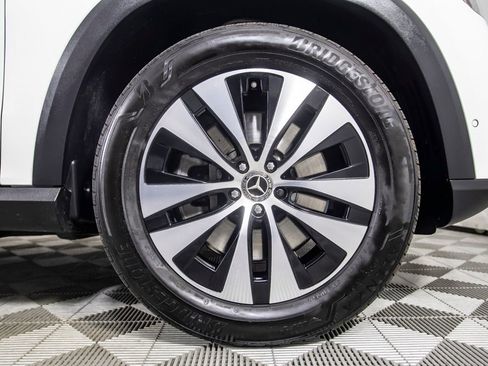 Used 2025 Mercedes-Benz GLE 450e 4MATIC image 40