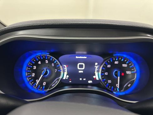 New 2026 Chrysler Pacifica Select AWD/4WD image 39