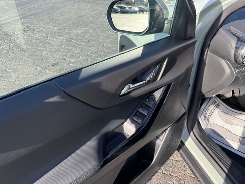 New 2026 Chevrolet Equinox LT w/ Convenience Package II image 12