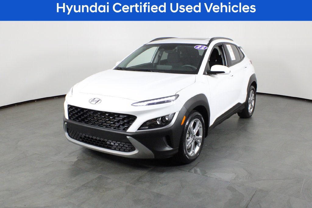 Certified 2022 Hyundai Kona SEL w/ Convenience Package AWD/4WD image 2