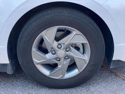 Certified 2025 Hyundai Sonata SE FWD image 35