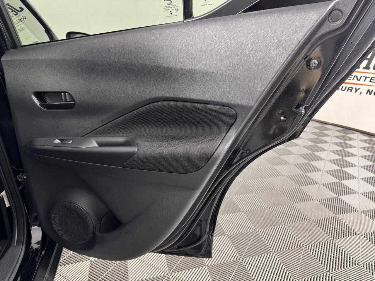 Used 2024 Nissan Kicks S FWD image 29