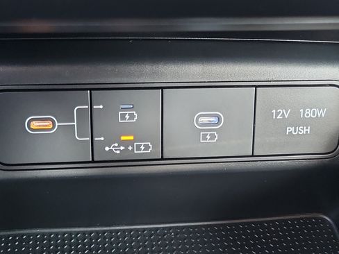 Certified 2025 Hyundai Tucson SE FWD image 15