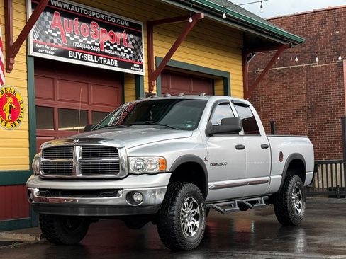 Used 2005 Dodge Ram 2500 Truck SLT AWD/4WD image 5